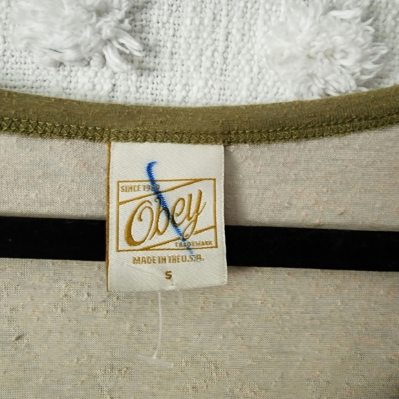 Obey Retro Hawk Ringer Tee Shirt - Picture 3 of 6